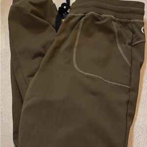 ZYIA women’s Olive Jogger Sweatpants